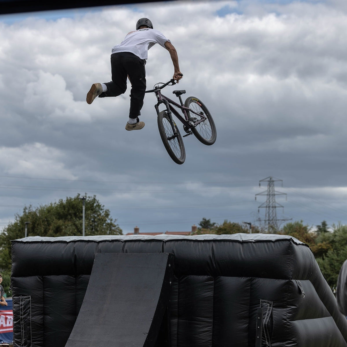 Charlie Hart Rider Profile | Saracen Ambassador & Dirt Jump Rider ...