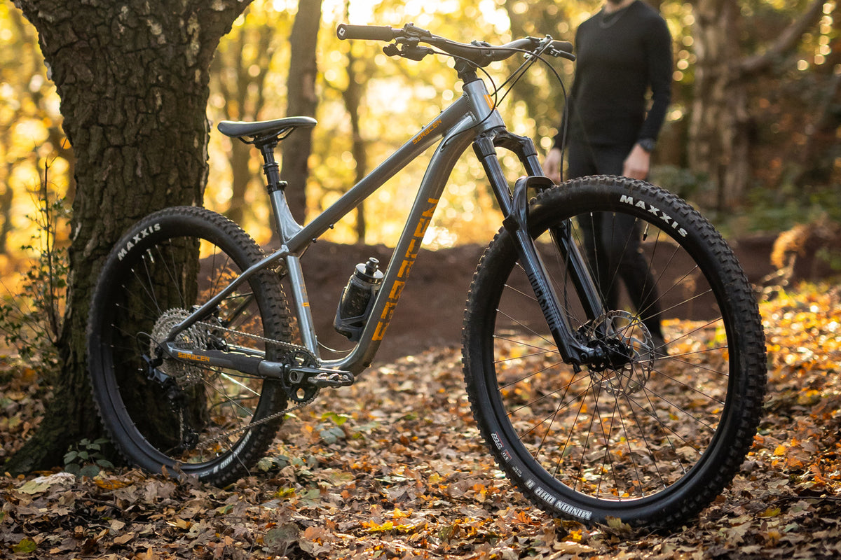 Best Mountain Bikes For Beginners; Saracen Mantra in the woods