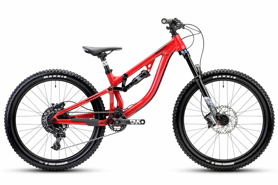 Ariel Junior - Red sample unused Saracen